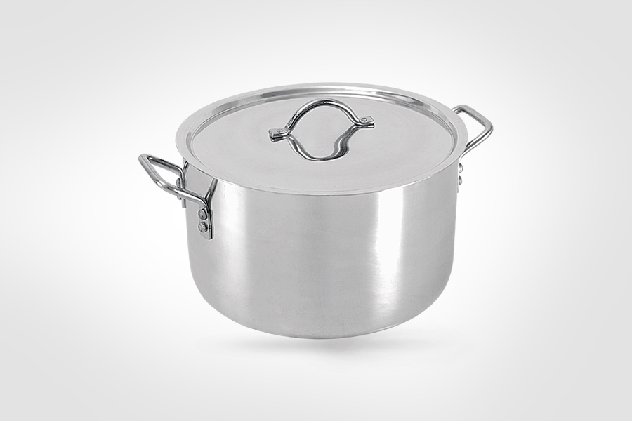 Medium Weight Saucepot